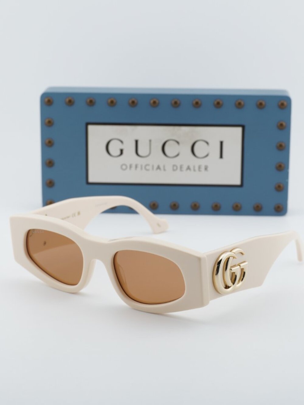 Gucci GG1754S 003 Women Rectangle Sunglasses - Beige / Brown - Picture 6 of 10